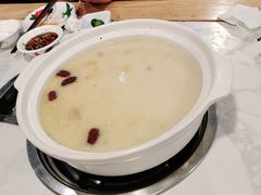 -广顺鑫猪肚鸡(经八路店)