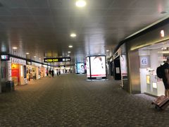 -上海浦东国际机场-T2航站楼