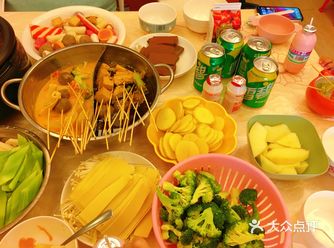 周末最适合的就是家庭聚餐啦  自家准备食材