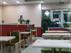 -晋合湘山西刀削面(中冀斯巴鲁大厦店)