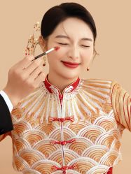 点击看大图 -至臻微拉婚纱摄影