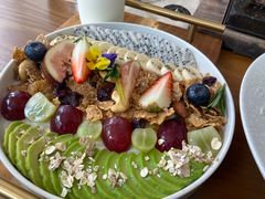 -Mark&Mars Restaurant