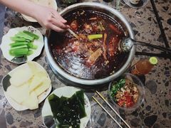 -肖肖酸萝卜鱼火锅(总店)