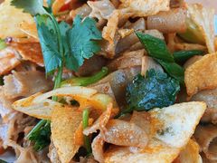土豆莜面烤栳栳-小媳妇凉粉(浑源店)