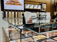 -Laderach 莱德拉(上海环贸iapm店)