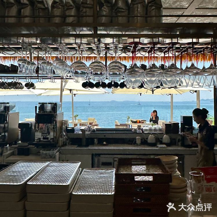 青岛天气实况！！海边漫画云好美🥺
