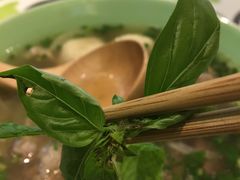 -越弥越南传统美食馆