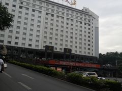 -天下凤凰大酒店