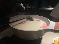 -佬麻雀·新湘菜(珠海金发购物中心店)