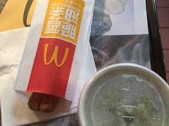 -麦当劳(乳山路店)