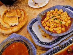 -维吾尔餐厅(宜山路店)