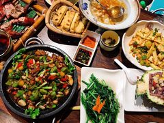 野生菌黑松露爆牛蛙-老滇山寨•云南特色菜•地方菜•民族风情歌舞表演(金碧店)