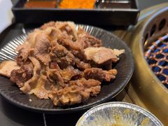 -極屋鮨牛 · 烧肉酒场(时代C馆店)