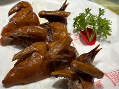 脆皮乳鸽-燕郊烧鸽子(酷车小镇店)