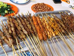 -正宗新疆天山烧烤(贵新街店)