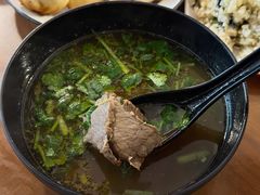 咖喱牛肉汤-舒蔡记生煎菜饭(云南中路店)