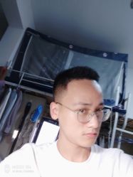-侨治发型