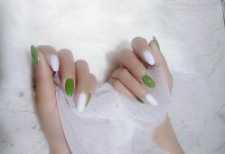 -潮店·虞妃妮轻奢美甲美睫馆