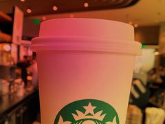 燕麦拿铁-星巴克(邯郸新世纪广场店)