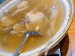 -房县土本味土鸡汤特色餐厅(沌口店)