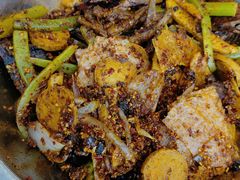 -嘎嘎鸭下巴·爆辣干锅(明教寺店)