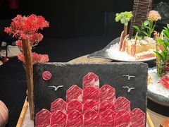 -蟹犇前•帝王蟹雪蟹(陆家嘴店)