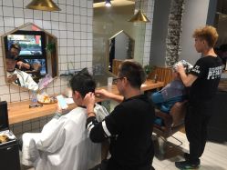 -PE SALON