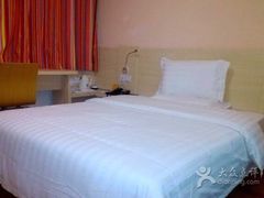 -7天酒店·广州天河公园地铁站店