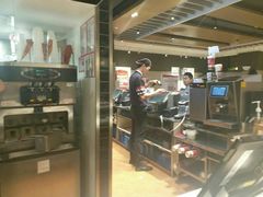 -肯德基(春申店)