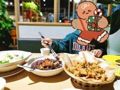 -渝信川菜 · 川味家常菜(财富购物中心店)