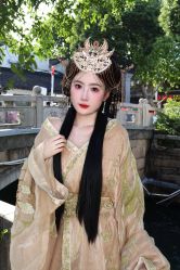 -一揽芳华汉服旗袍体验馆(拙政园店)