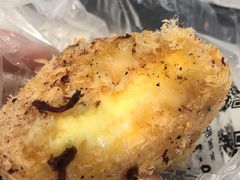 柠檬酸奶肉松小贝-鲍师傅糕点(春熙路店)