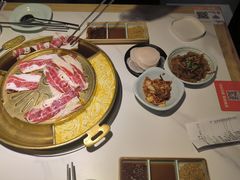 -猪啊牛呀羊啊铜盘烤肉(正大广场店)