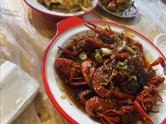 -郑记•不夜城烧烤•龙虾•虾蟹(黄鹤楼店)