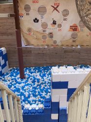 -PIPIKINGDOM皮皮王国欢乐号(欢乐海岸购物中心店)