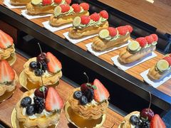 -雍容荟活波龙自助餐(IFS黑金店)