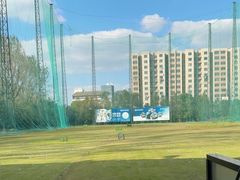 -仙霞高尔夫练习场-停车场