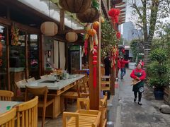 -二荆条·蜀鲜汇城市森林火锅