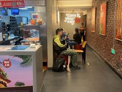 -汉堡王(西直门凯德MALL店)