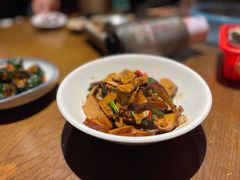 -富正毅三下锅·湘西韵味(天门山索道店)
