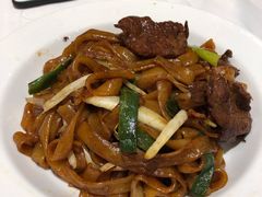 干炒牛河-稻香酒家·34年老字号·港式粤菜(汉街店)
