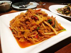 酸萝卜牛肉丝-真味汤馆(汽博店)