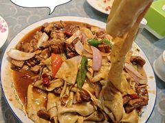 -壹阁胡羊焖饼(特色小吃街店)