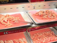 -江南猪肉商会无限续吃(弘大店)