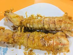 -班赞海鲜市场胖阿姨加工点