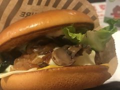 芝味蘑菇安格斯-麦当劳(新濠影汇店)