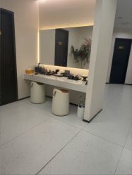 -V Charm芮槿肌肤管理