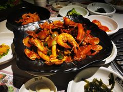海鲜炒年糕-本家韩国烤肉(青岛万象城店)