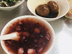-芳婆糕团店(王府大街店)
