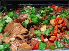 现炒黄牛肉-佬麻雀·新湘菜(珠海金发购物中心店)